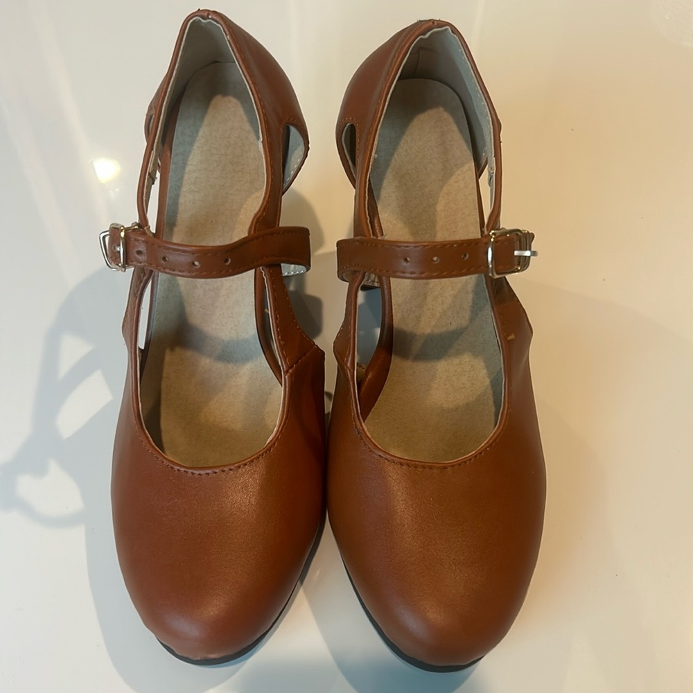Aimeela Shoes | Brand New | Size 9